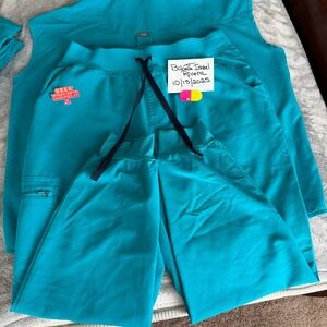 FIGS Limited Edition Teal